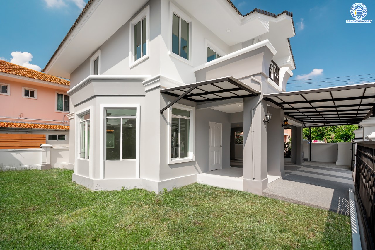 บ้านมือสองตกแต่งใหม่ ม.ภัสสร7 บางบัวทอง ติดถนนเมน! เนื้อที่ 59.3 ตร.ว. ฟังก์ชัน 3 ห้องนอน 3 ห้องน้ำ จอดรถได้ 2 คัน บนทำเลเดินทางสะดวก ติดถนนใหญ่ เพียง 400 ม. จากรถไฟฟ้าสถานีบางพลู ใกล้เซ็นทรัลเวสต์เกต